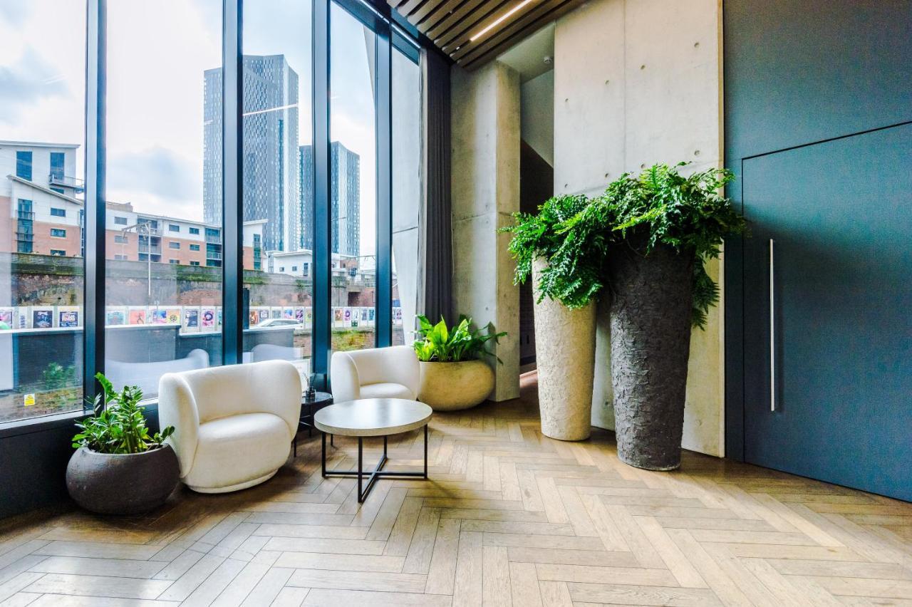 Hilltop Serviced Apartments - Deansgate Manchester Exteriör bild