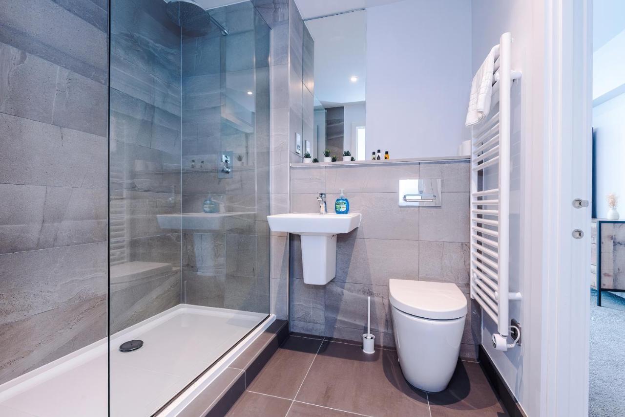 Hilltop Serviced Apartments - Deansgate Manchester Exteriör bild
